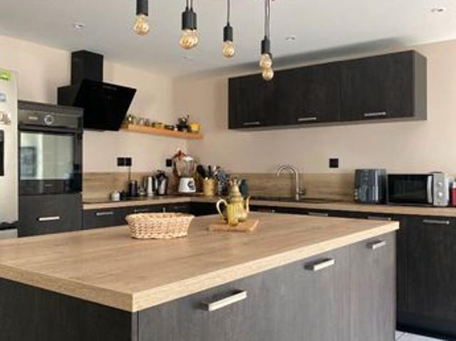 Maison 6 pièces 120 m²