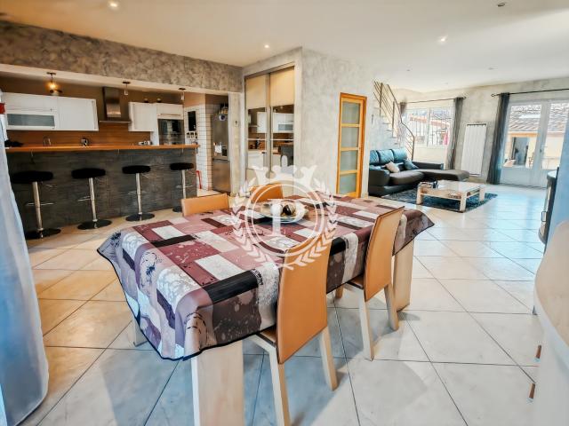 Maison 6 pièces 120 m²