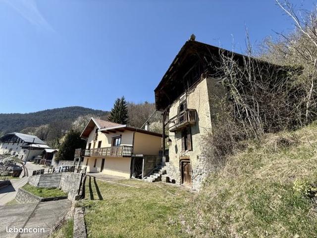 Maison 6 pièces 120 m²