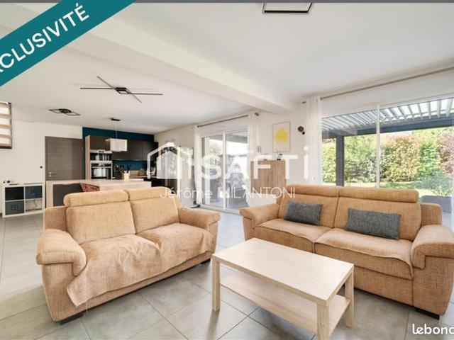 Maison 6 pièces 120 m²