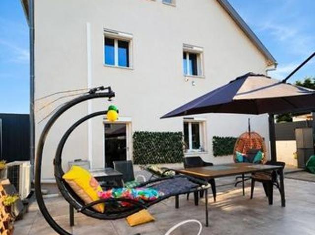 Maison 6 pièces 120 m²