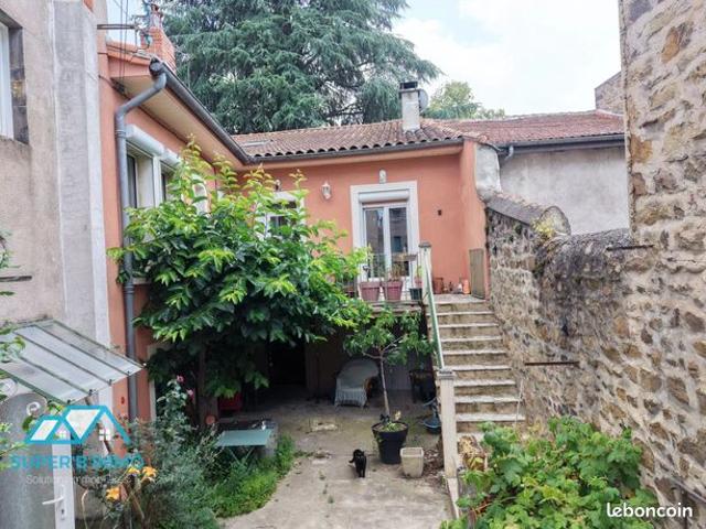 Maison 6 pièces 120 m²