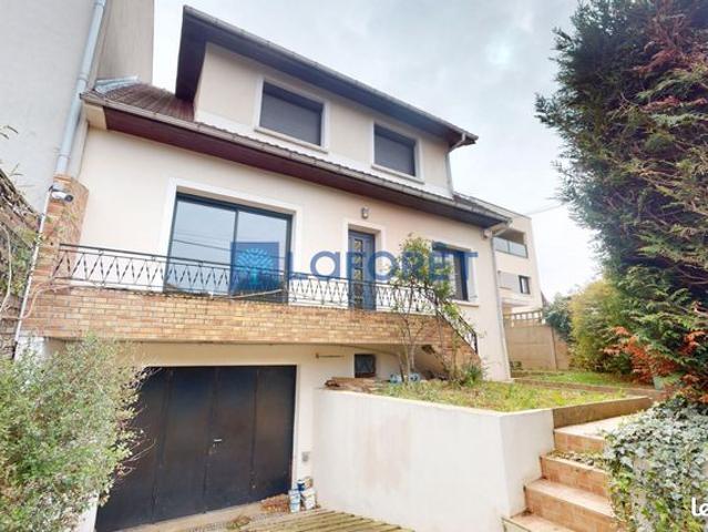 Maison 6 pièces 120 m²