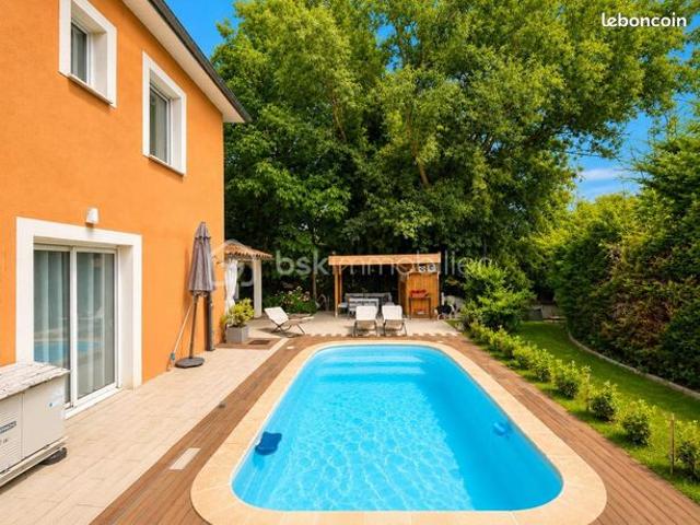 Maison 6 pièces 120 m²