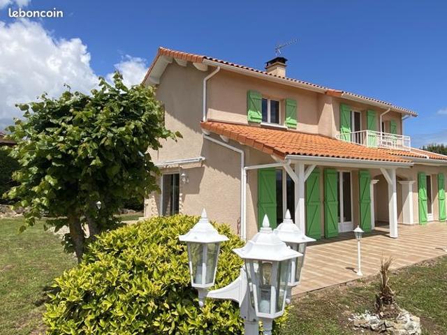 Maison 6 pièces 120 m²