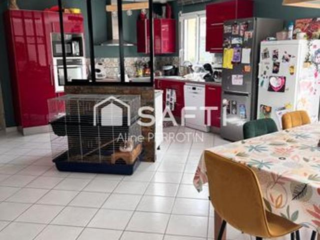 Maison 6 pièces 120 m²
