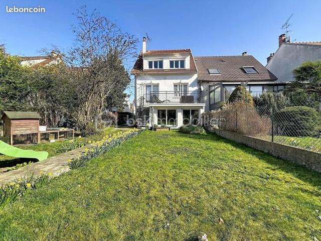 Maison 6 pièces 120 m²