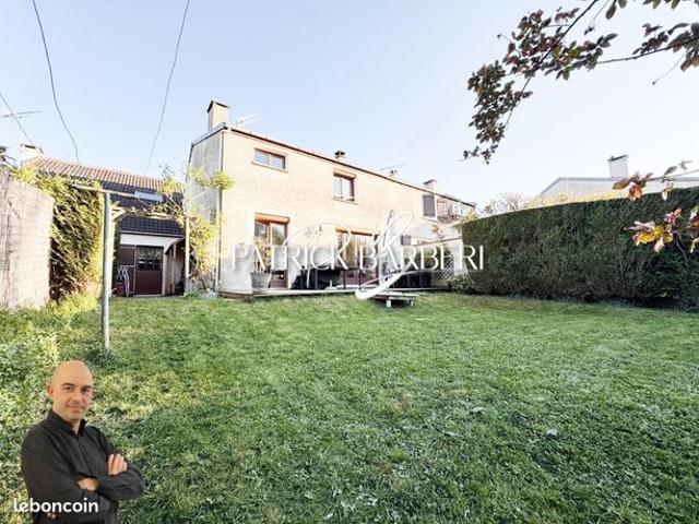 Maison 6 pièces 120 m²