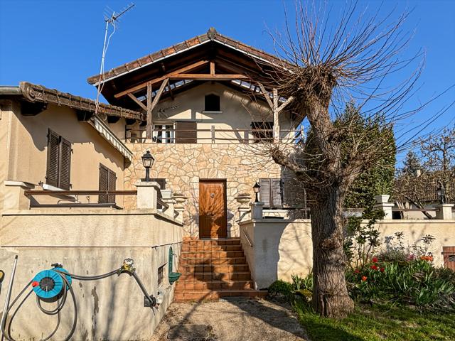 Maison 6 pièces 120 m²