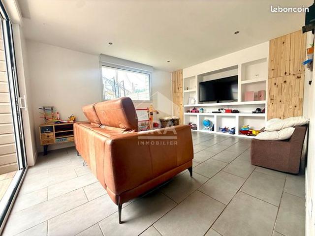 Maison 6 pièces 120 m²