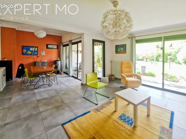 Maison 6 pièces 120 m²