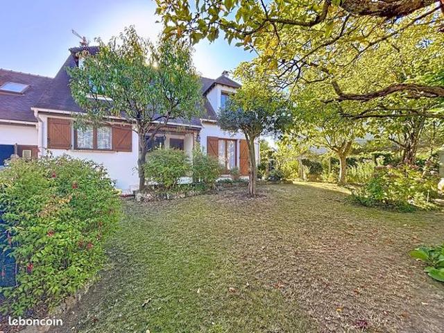 Maison 6 pièces 120 m²