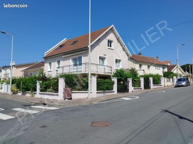 Maison 6 pièces 120 m²