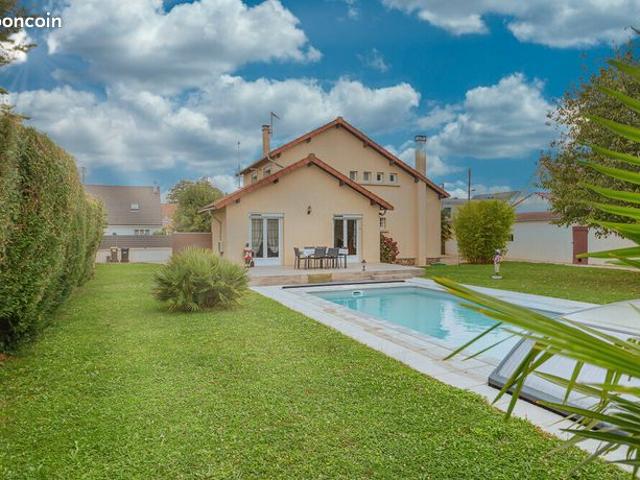 Maison 6 pièces 120 m²