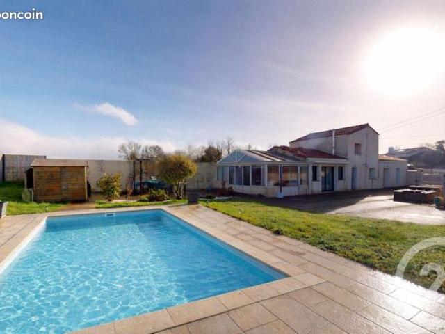 Maison 6 pièces 120 m²