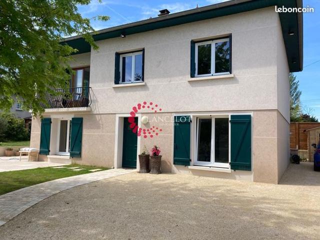 Maison 6 pièces 120 m²