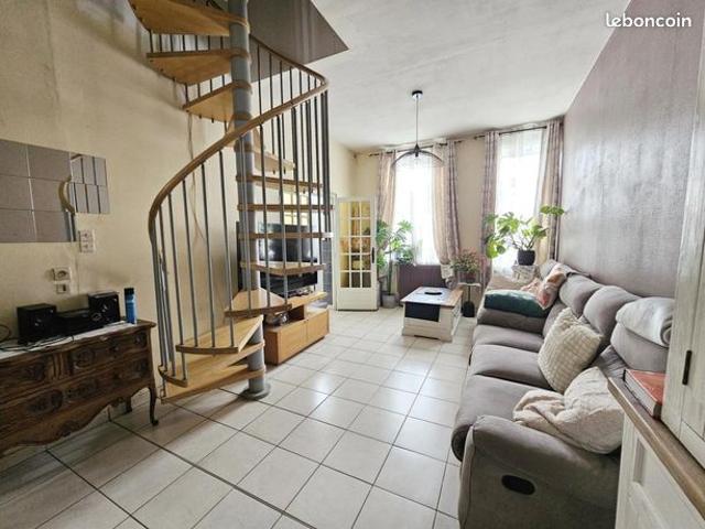 Maison 6 pièces 120 m²
