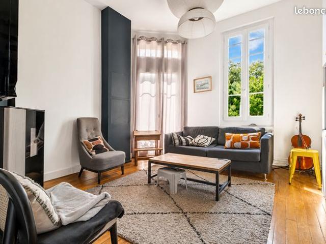 Maison 6 pièces 120 m²