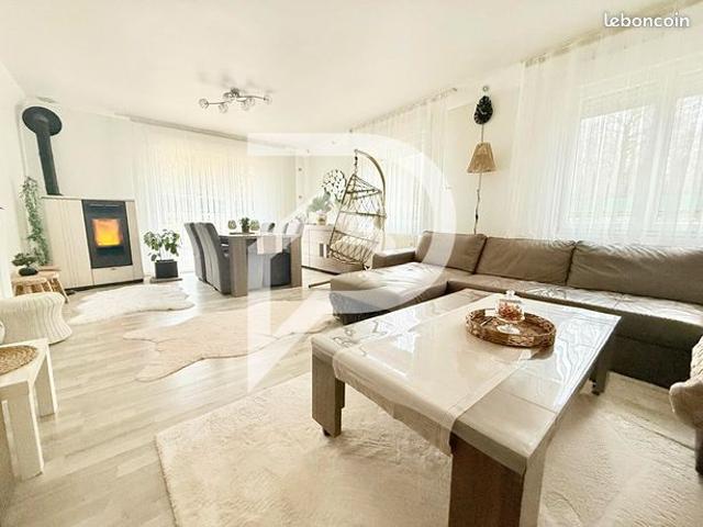 Maison 6 pièces 120 m²