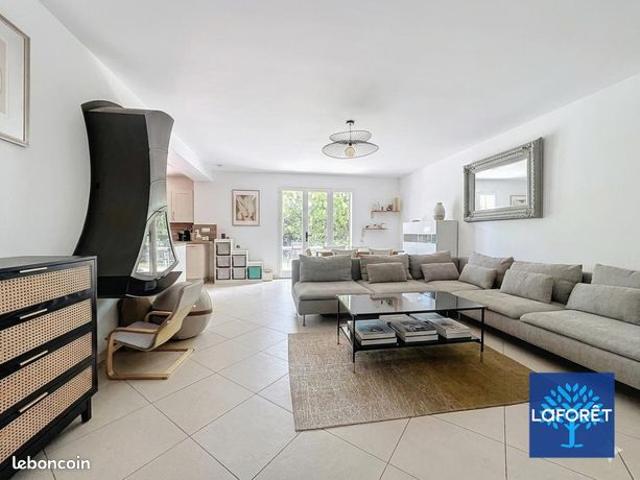 Maison 6 pièces 120 m²