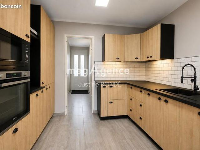Maison 6 pièces 120 m²