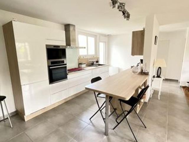 Maison 6 pièces 120 m²