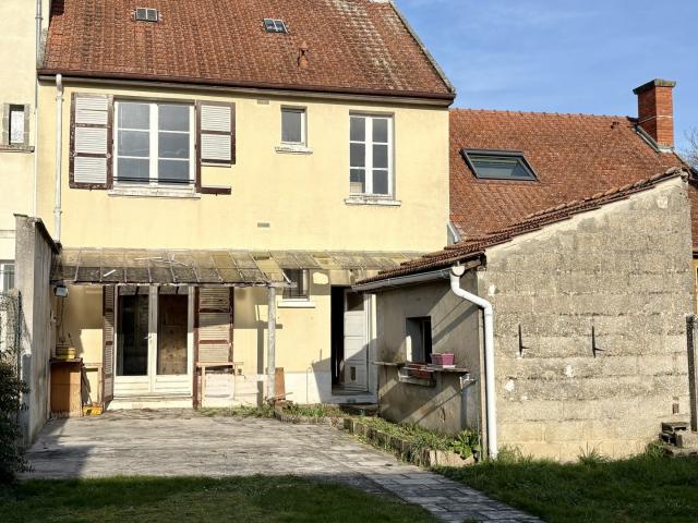 Maison 6 pièces 120 m²
