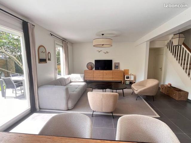 Maison 6 pièces 120 m²