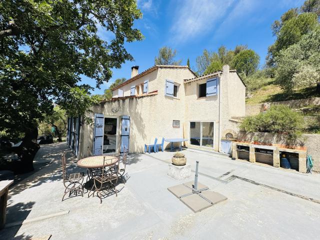 Maison 6 pièces 120 m²