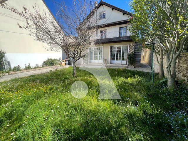 Maison 6 pièces 120 m²