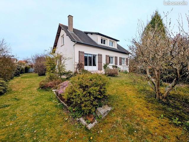 Maison 6 pièces 120 m²