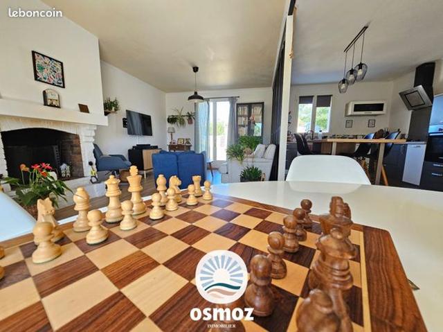 Maison 6 pièces 120 m²