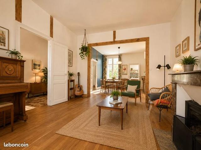 Maison 6 pièces 120 m²