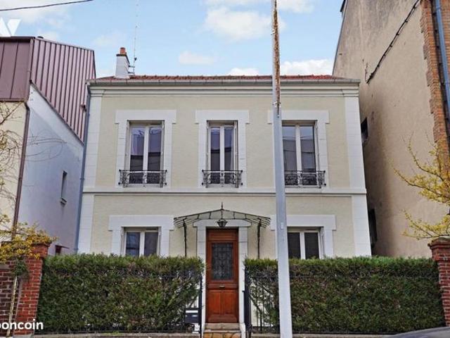 Maison 6 pièces 120 m²