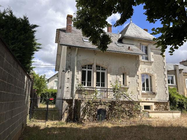 Maison 6 pièces, 120 m² à louer à Saint Gaultier 36800