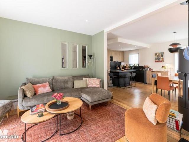 Maison 6 pièces 121 m²