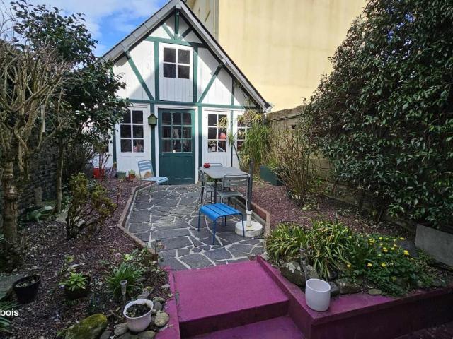 Maison 6 pièces 121 m²