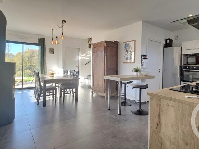 Maison 6 pièces 121 m²