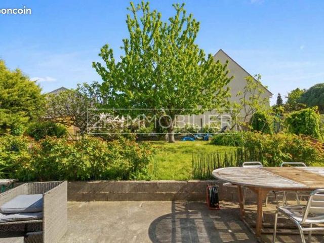 Maison 6 pièces 121 m²