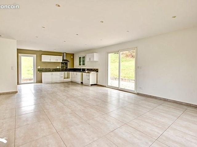 Maison 6 pièces 121 m²