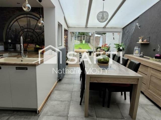 Maison 6 pièces 121 m²