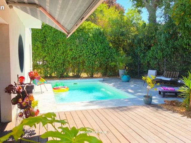 Maison 6 pièces 121 m²