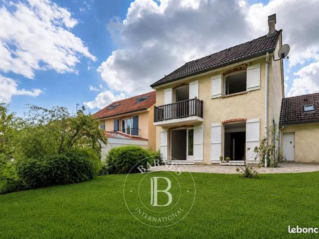 Maison 6 pièces 121 m²
