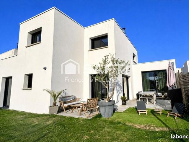 Maison 6 pièces 121 m²