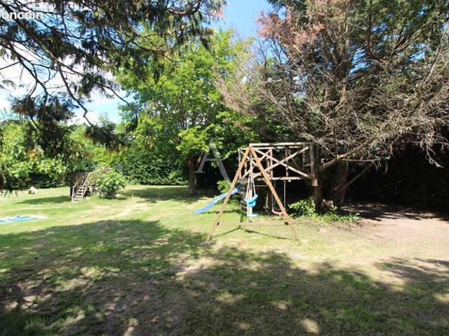 Maison 6 pièces 121 m²