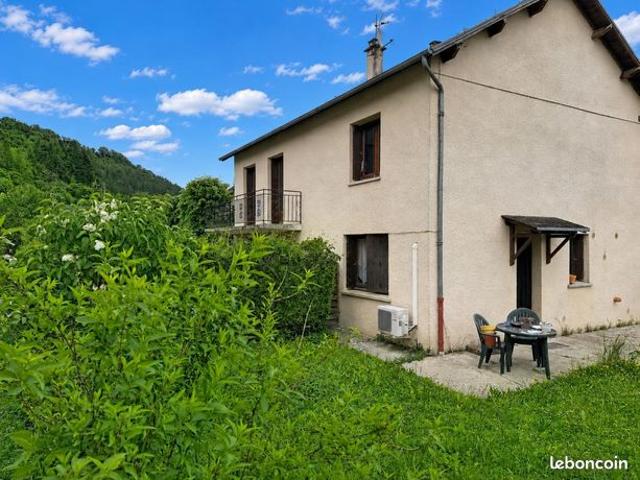 Maison 6 pièces 121 m²
