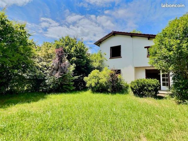 Maison 6 pièces 121 m²