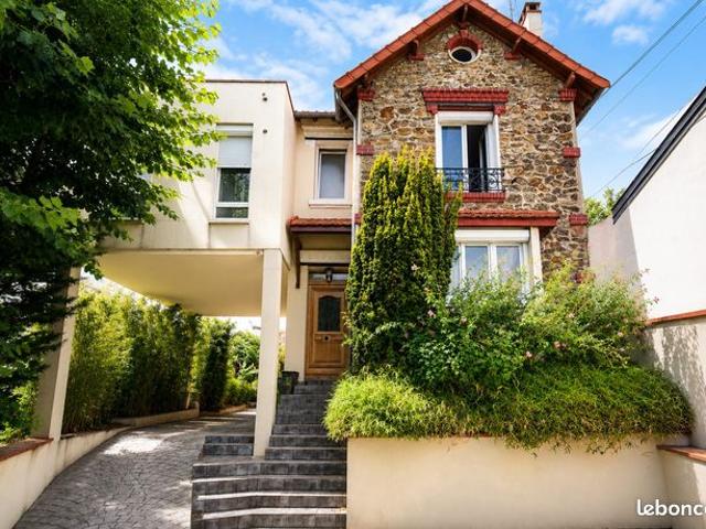Maison 6 pièces 121 m²