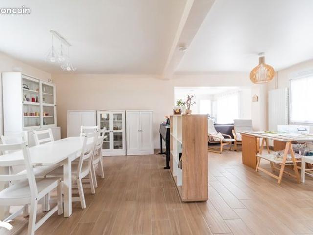 Maison 6 pièces 122 m²