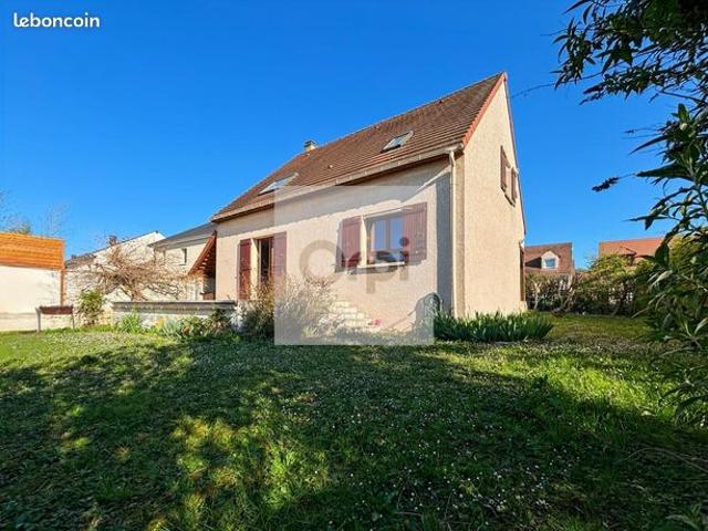 Maison 6 pièces 121 m²